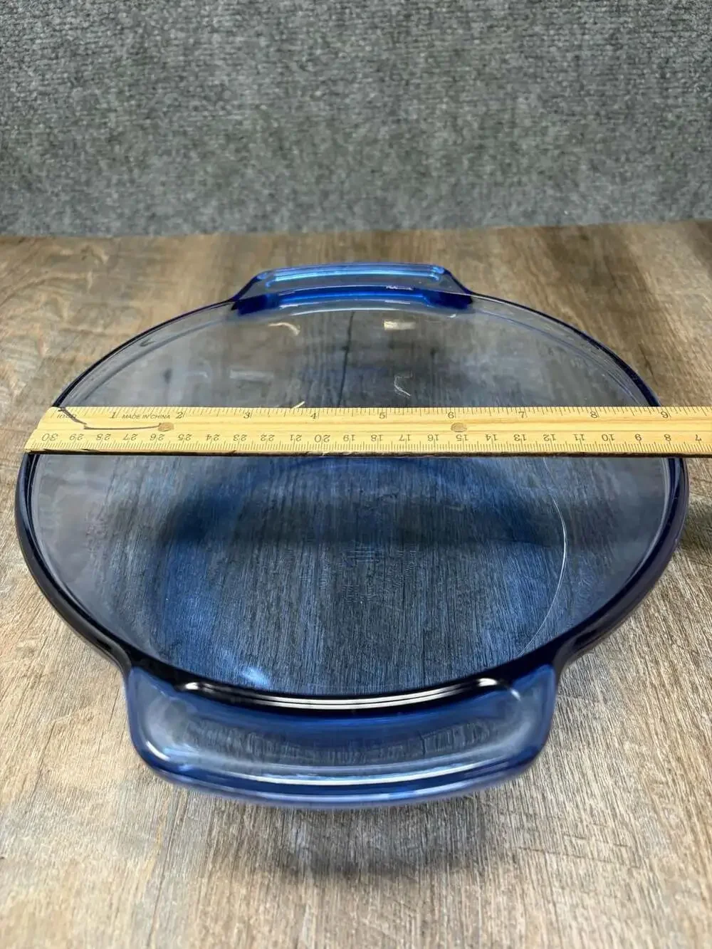 Vintage Anchor Hocking Cobalt Blue Glass 9” dia 2 qt Casserole Baking Dish w Lid